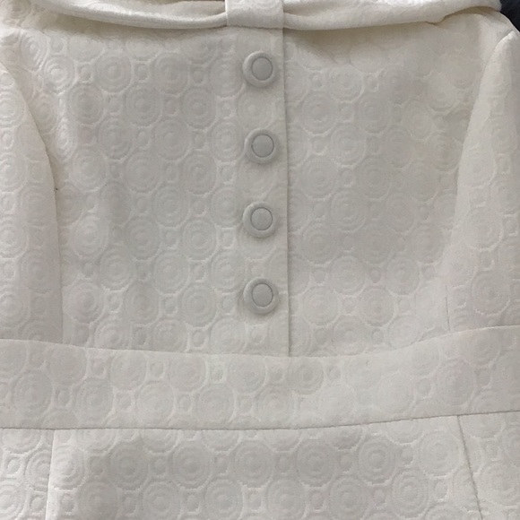 Tahari Arthur S. Levine Cream Dress - Picture 9 of 9